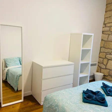 City Rooms Esch-Sur-Alzette منزل للإقامة إيش زور أليتْسّيتِّ