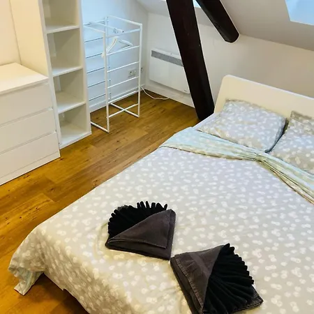 City Rooms Esch-Sur-Alzette إيش زور أليتْسّيتِّ